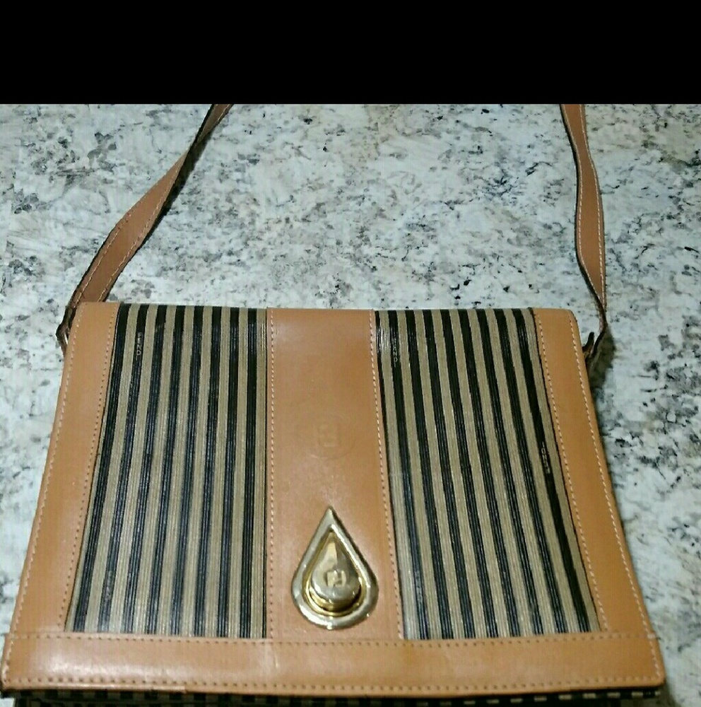 Fendi authentic vintage classic navy and tan